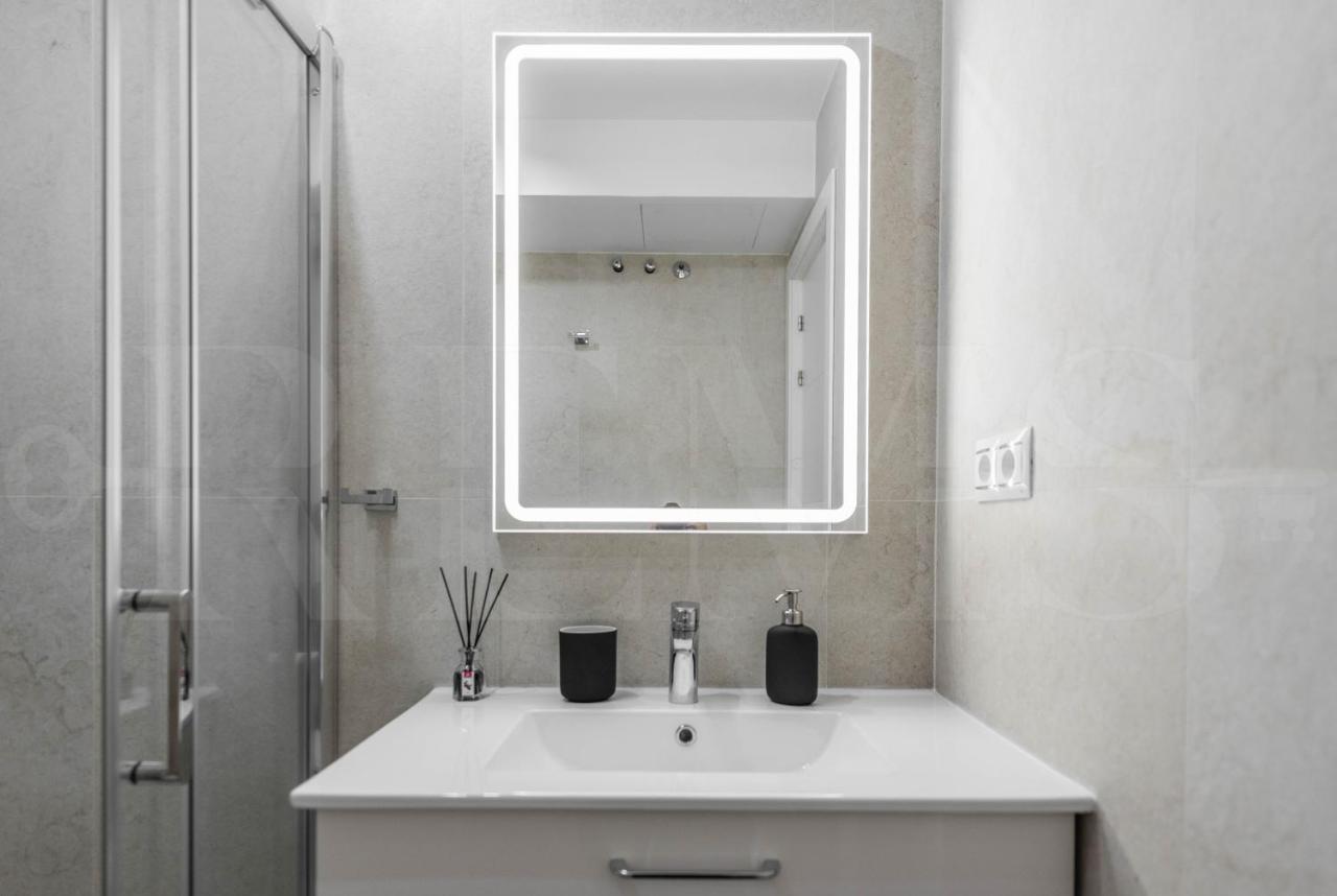 مالقة Stylish Studio Near Plaza De La Merced - Center المظهر الخارجي الصورة